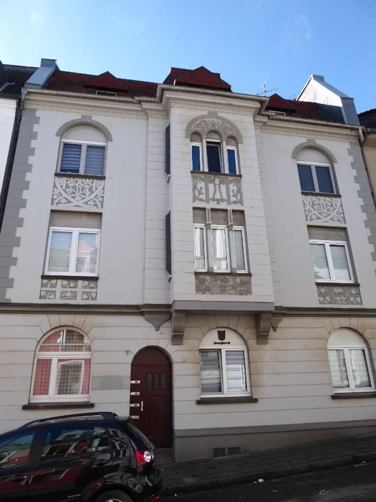 Immobilie in Solingen - ## Attraktive Kapitalanlage, gepflegtes 5-Familienhaus in ruhiger Lage von Solingen-Mitte ## - Bild 0