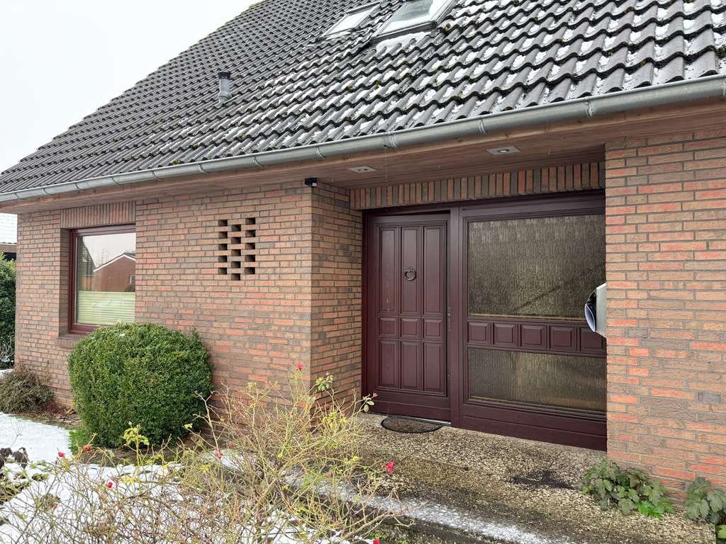 Immobilie in Nübbel - Dörfliche Idylle trifft Komfort – Familiendomizil in Nübbel - Bild 1