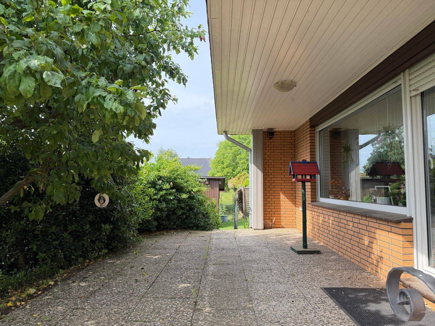 Immobilie in Hemslingen - Charmantes Einfamilienhaus mit Potenzial und vielseitigen Nutzflächen - Bild 2