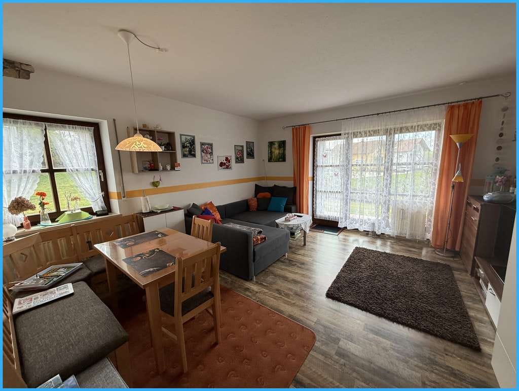Immobilie in Bayerbach - DIPL.-Immowirt MAIER !! tolle 2-Zimmer-Wohnung - durchdacht aufgeteilt mit Terrasse und Balkon !! - Bild 1