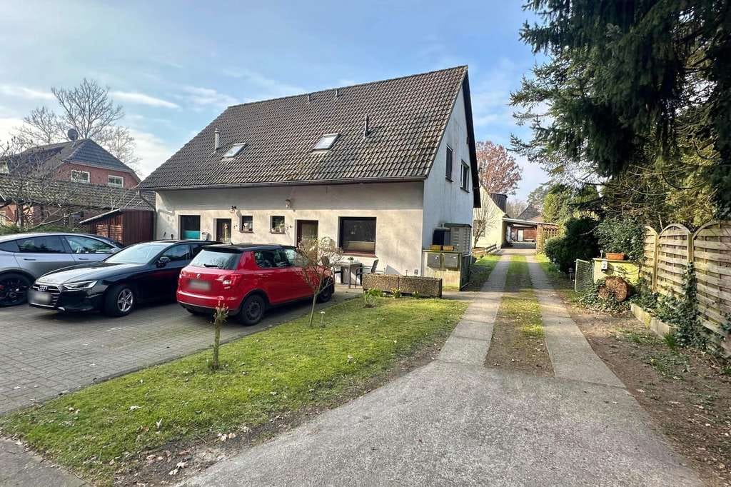 Immobilie in Osterholz-Scharmbeck - 2 Doppelhäuser, 2 Einfamilienhäuser, 2 Flurstücke-suchen neuen Anleger - Bild 1
