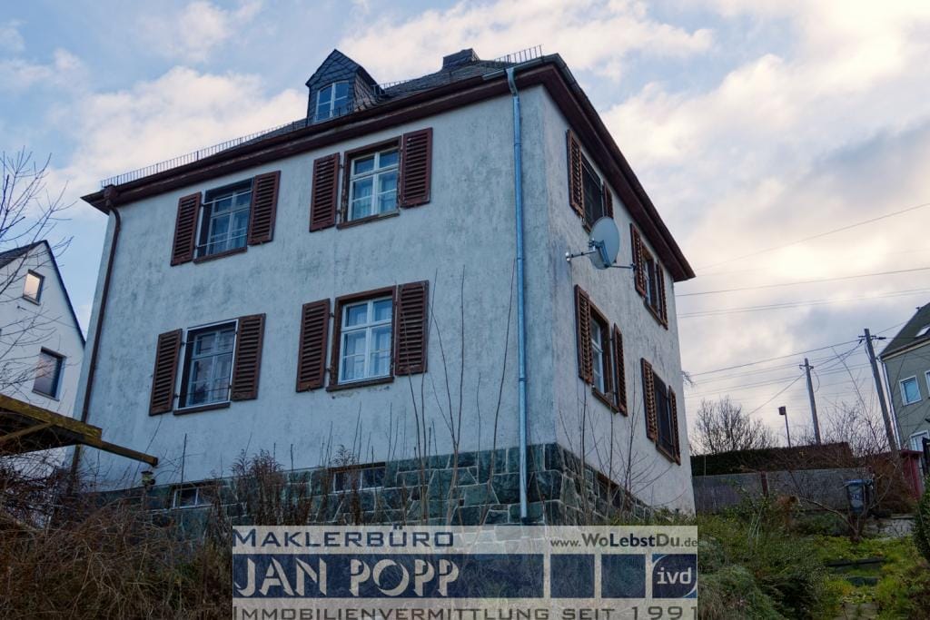 Immobilie in Greiz - Sanierungsbedürftiges Einfamilienhaus - Bild 4