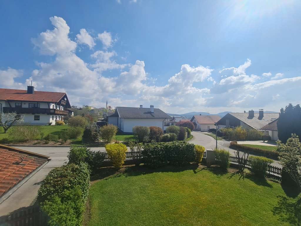 Immobilie in Untergriesbach - Zuhause für`s Herz!
Wohn(t)raum in toller, sonniger Lage. Mega Garten und alles bestens gepflegt. - Bild 4