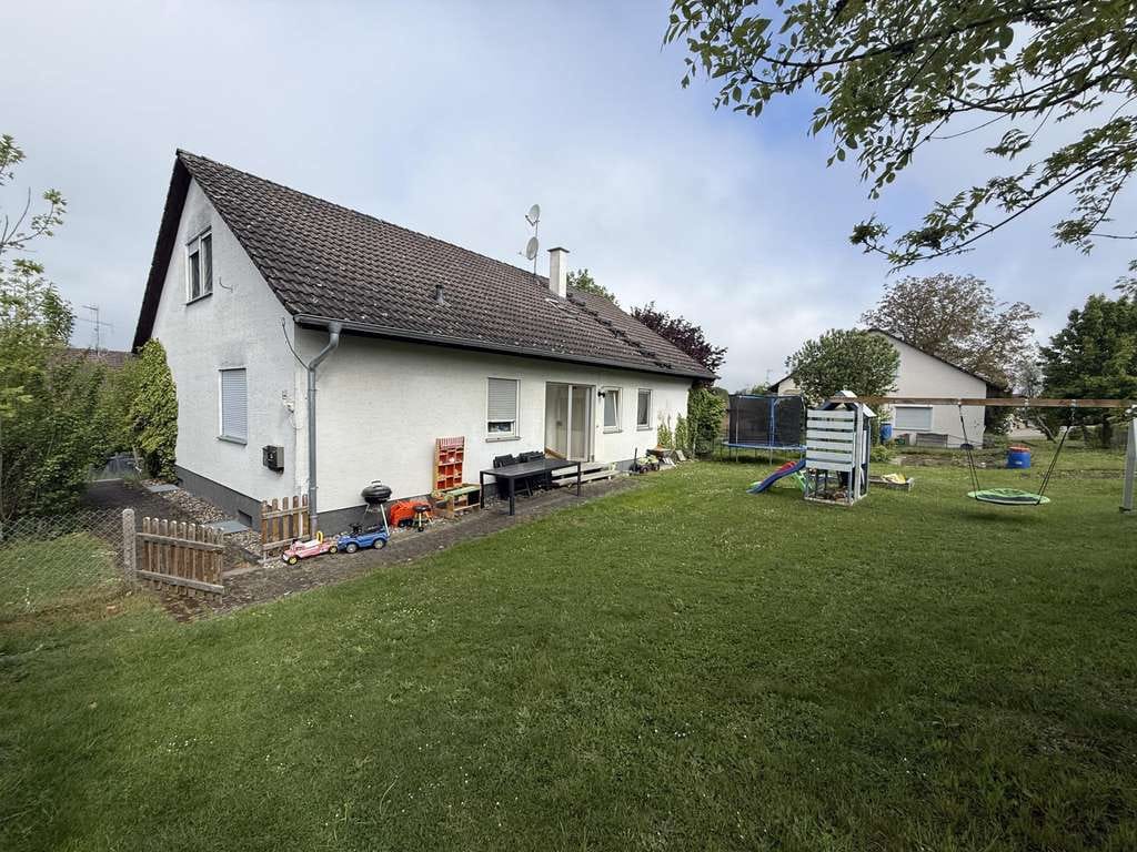 Immobilie in Wald - Wohnhaus mit 911 m² Grundstück – vermietet & mit Entwicklungspotenzial - Bild 1