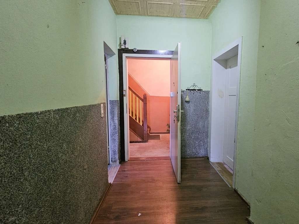Immobilie in Groß Kreutz (Havel) - Zweifamilienhaus mit Vollkeller, Mansarddach und Nebengebäuden! - Bild 2