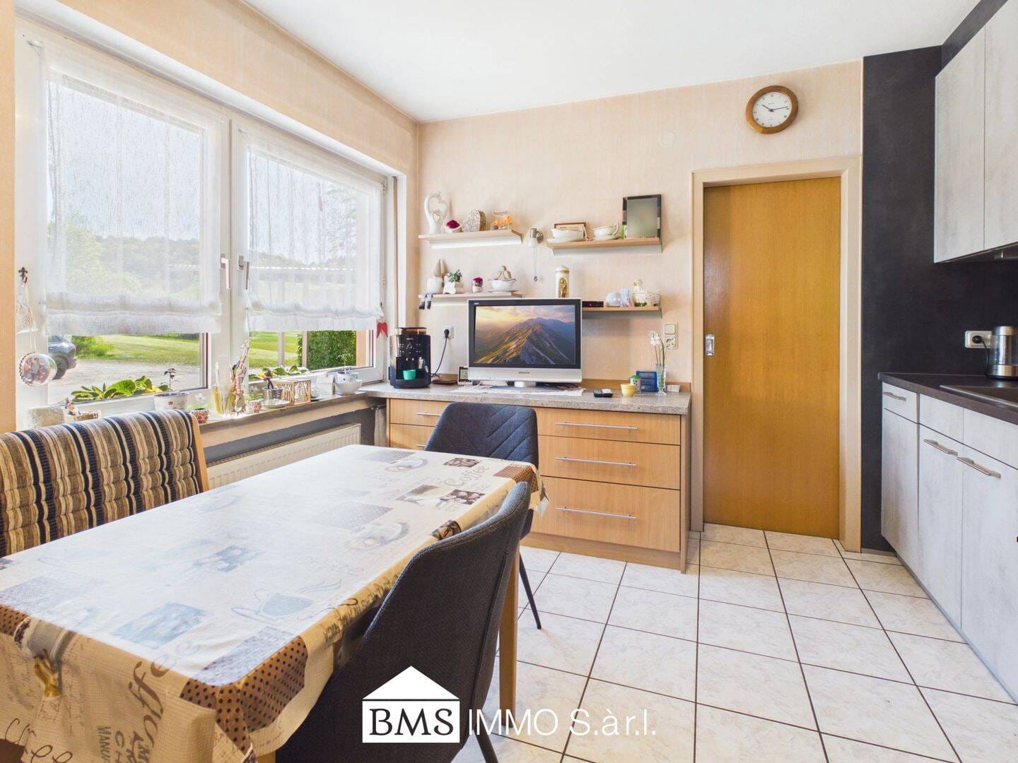 Immobilie in Biesdorf - Besonderes Wohnhaus mit tollem Ausblick in ländlicher Idylle! - Bild 4