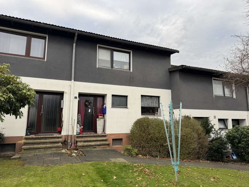 Immobilie in Osterode - *Gemütliches Reihenhaus mit Garage u. 2 Balkonen in gefragter Wohngegend* - Bild 0