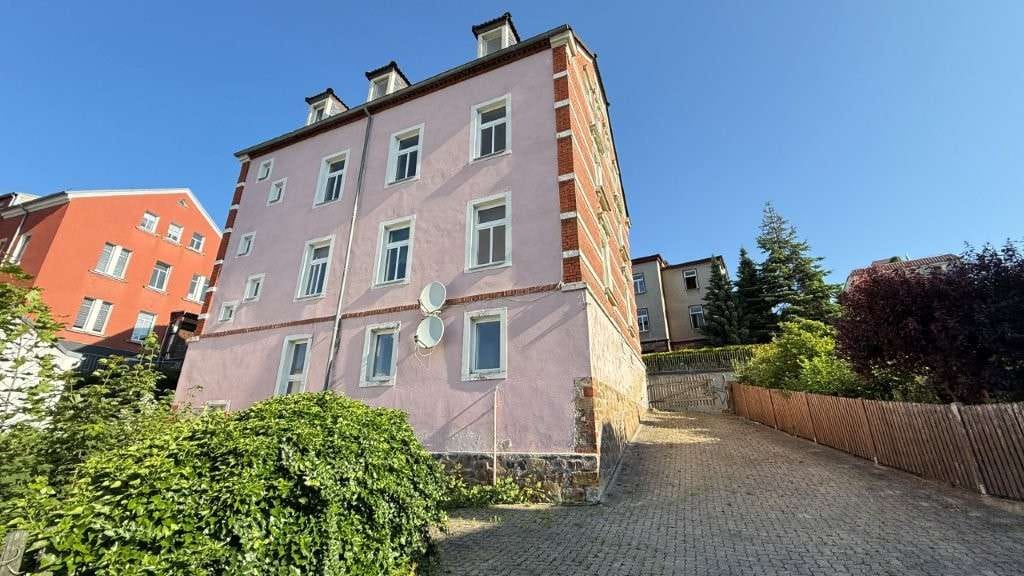 Immobilie in Döbeln - Ansprechende Immobilie mit 3 großzügigen Wohneinheiten und Photovoltaikanlage zu verkaufen - Bild 1