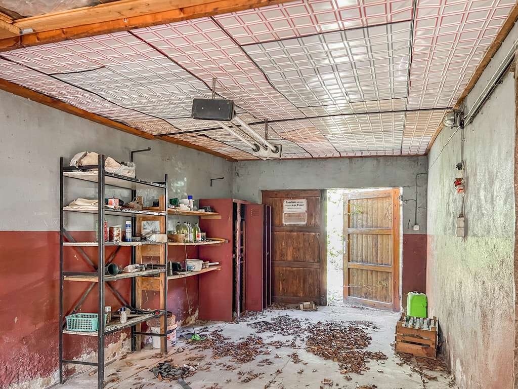 Immobilie in Genthin - Mehrfamilienhaus mit großem Grundstück und Ausbaupotenzial in Genthin - Bild 2