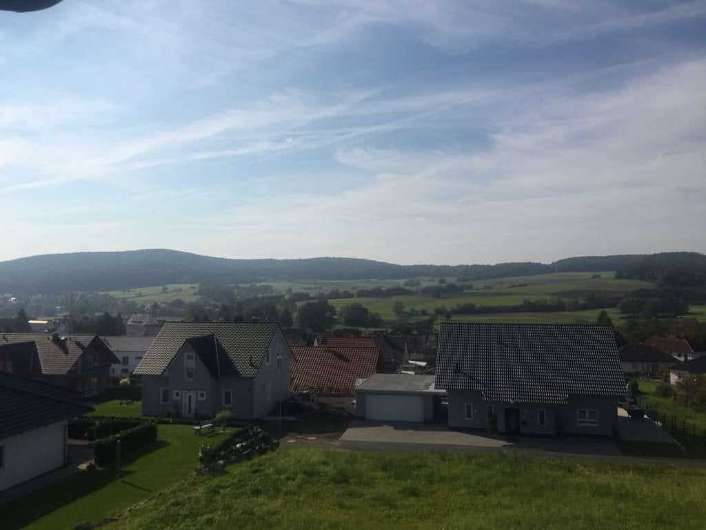Immobilie in Lohra - + Eine Wohnung, wie ein eigenes Haus + - Bild 1