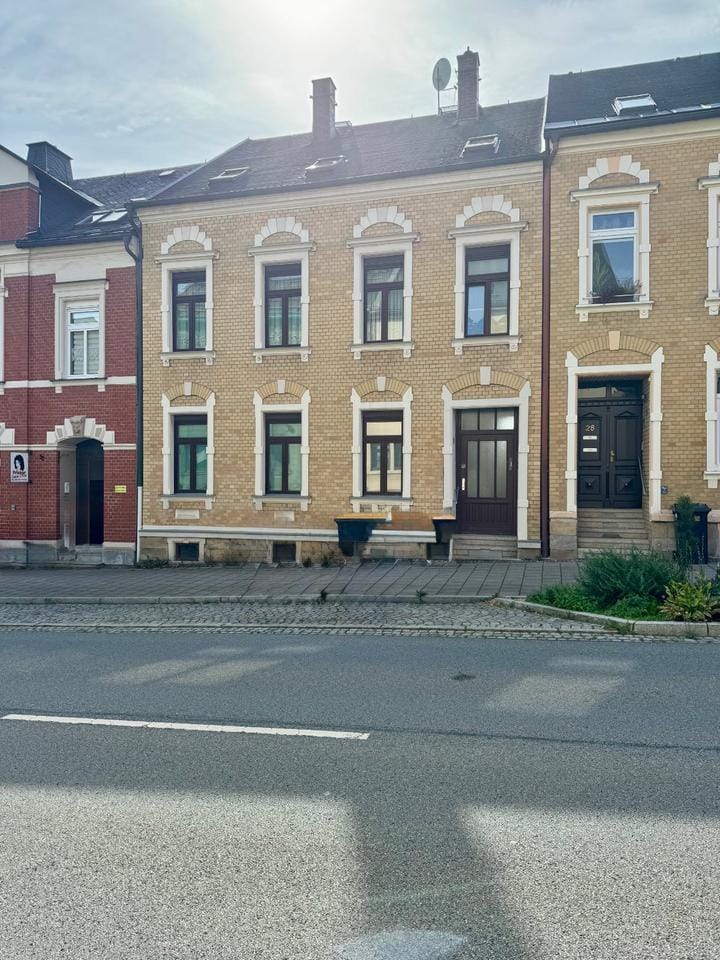 Immobilie in Falkenstein/Vogtland - Ein- oder Zweifamilienhaus mit neuer Heizung - sofort frei. - Bild 0