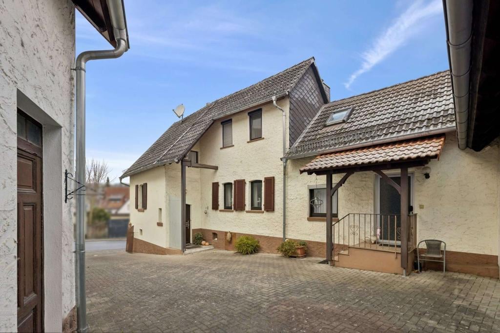 Immobilie in Ober-Mörlen - Einfamilienhaus freistehend in Ober-Mörlen (Langenhain-Ziegenberg) - Bild 2
