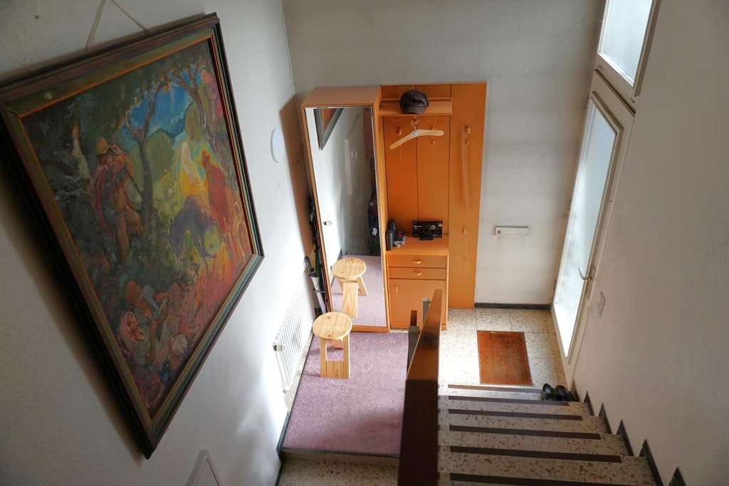 Immobilie in Freudenstadt - Reihenendhaus mit Garage in Freudenstadt zu verkaufen. - Bild 1