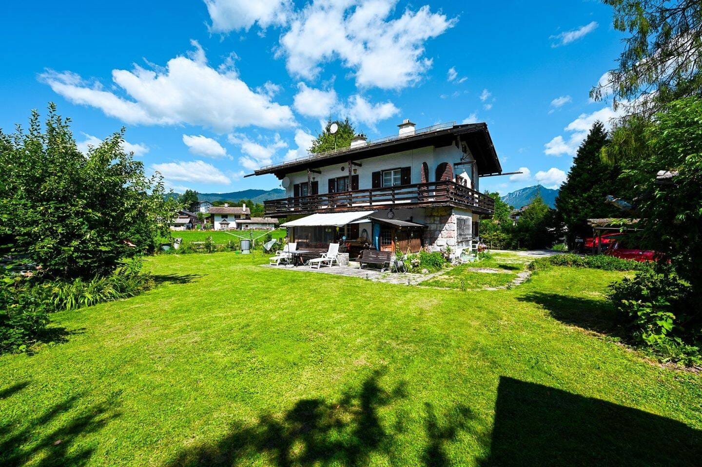 Immobilie in Schönau am Königssee - Grosszügiges Zweifamilienhaus in zentraler Top Lage von Schönau am Königssee - Bild 3
