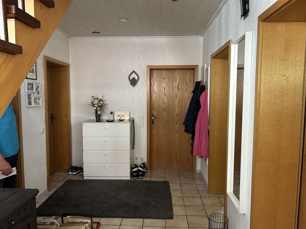 Immobilie in Netphen - Familienfreundliches Einfamilienhaus in ruhiger Lage - Bild 2