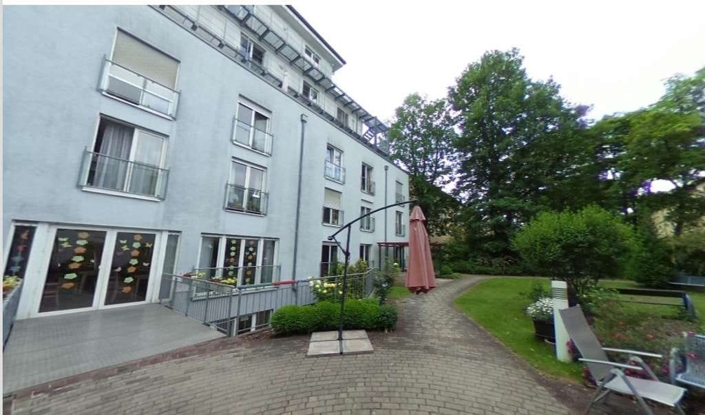 Immobilie in Erlangen - Pflege-Apartment, zentrumsnah in Erlangen. Vermietet an Betreiber, bei Eigenbedarf Nutzungsrecht - Bild 1