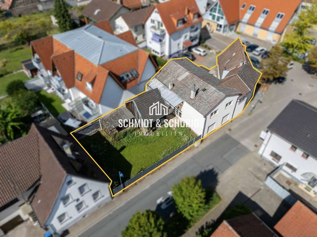 Immobilie in Bad Schönborn - Charmantes Anwesen – zwei Wohngebäude mit viel Potenzial - Bild 0