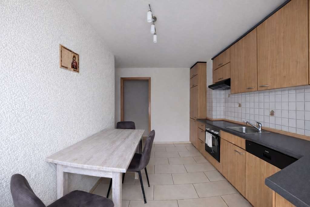 Immobilie in Wimsheim - Charmante 2,5-Zimmer-Wohnung mit Garage und viel Potenzial - Bild 4
