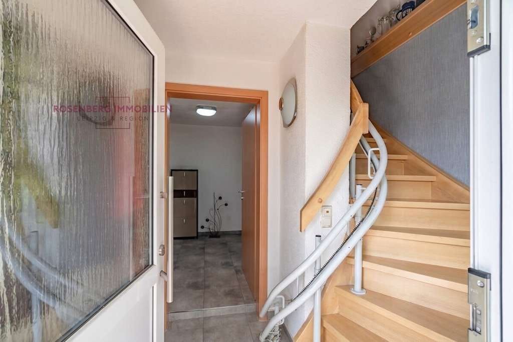 Immobilie in Pegau - Familientraum in Pegau: 
7-Zimmer-Haus mit großem Grundstück am Wasser - Bild 3