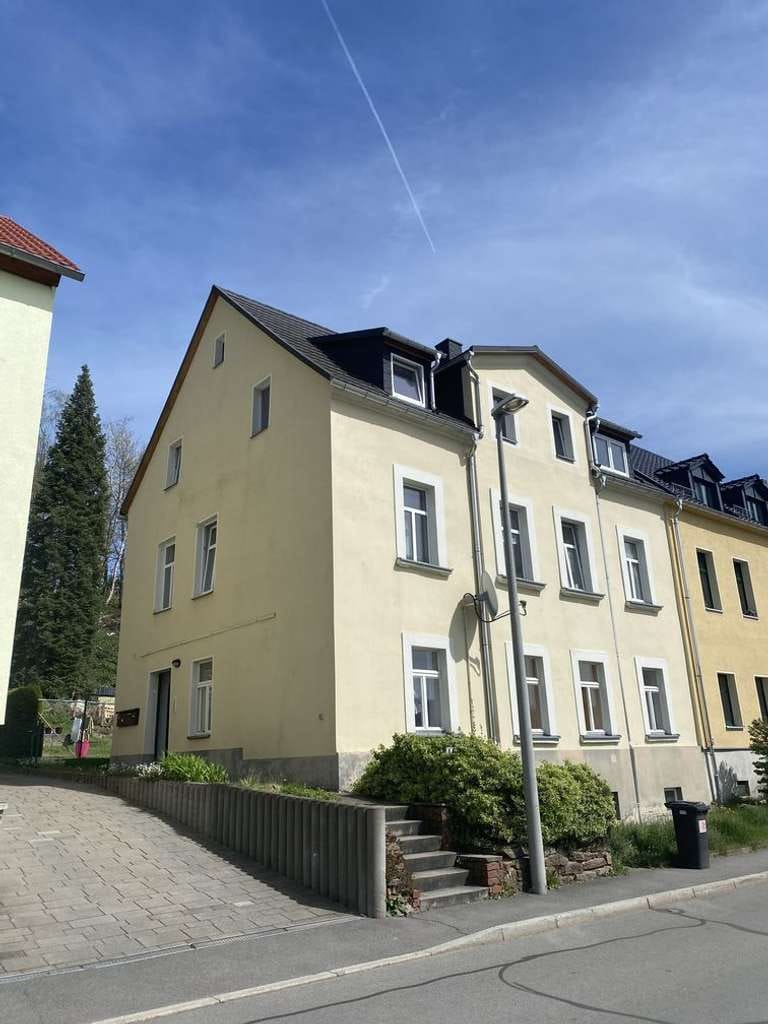 Immobilie in Freiberg - Mehrfamilienhaus in ruhiger Wohnlage am Stadtrand - Bild 1