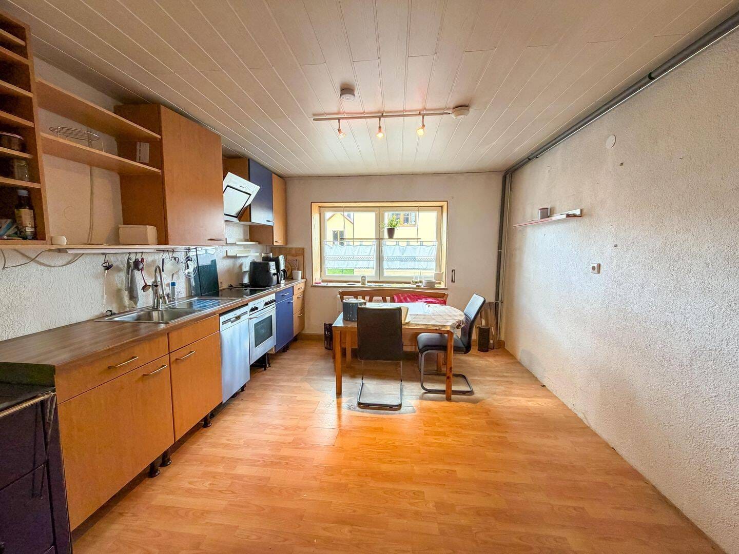 Immobilie in Wolferstadt - Charmantes Einfamilienhaus mit Entwicklungspotenzial - Bild 4