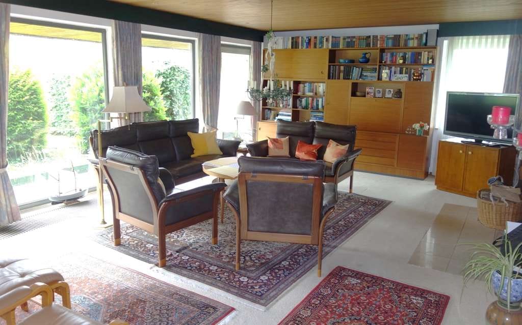 Immobilie in Brunsbüttel - Ihr neues Zuhause – 
Einfamilienhaus in ruhiger Lage von Brunsbüttel - Bild 0