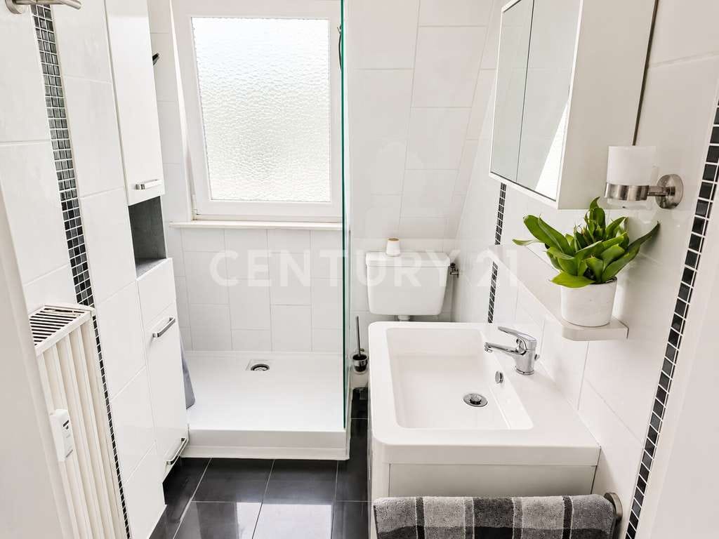 Immobilie in Uelzen - Einziehen und wohlfühlen - schöne Dachgeschosswohnung in beliebter Lage - Bild 4