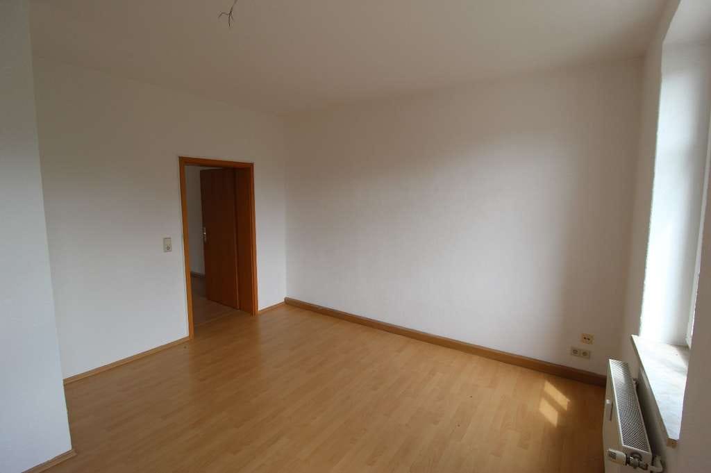 Immobilie in Penig - Großteils vemietetes Mehrfamilienhaus mit guter Substanz - Bild 3
