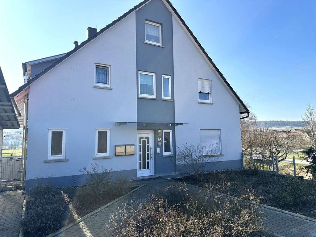 Immobilie in Weikersheim - Gut vermietetes, saniertes Mehrfamilienhaus! Investition in die Zukunft - Bild 1