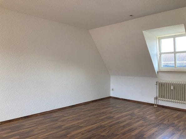 Immobilie in Neutraubling - EI6727 Schmucke 3-Zimmerwohnung auf zwei Etagen / Neutraubling - Bild 1