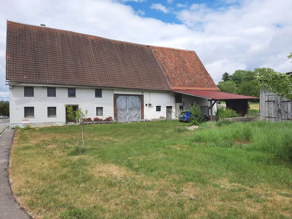 Immobilie in Sauldorf - Bauernhof für Liebhaber historischer Anwesen mit Eichenfachwerk - Bild 0