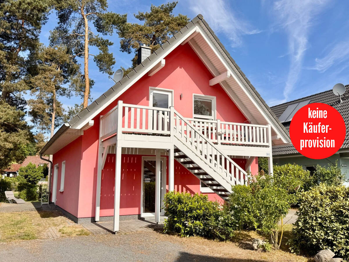 Immobilie in Bollewick - HORN IMMOBILIEN ++ Röbel an der Müritz Ferienhaus mit 2 Wohnungen, 2x Kamin und 2x Sauna + Einbauk. - Bild 0