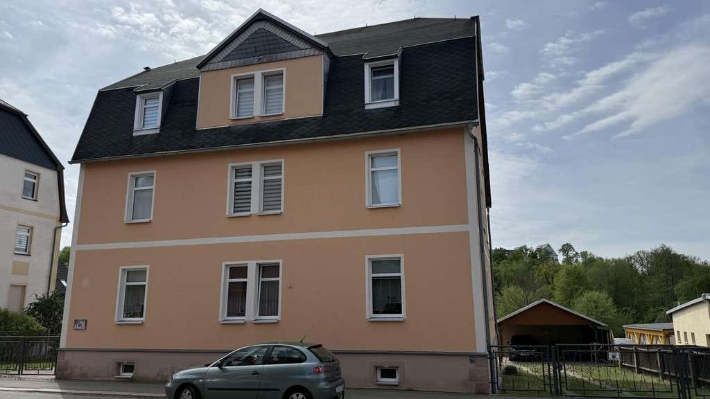 Immobilie in Wildenfels - Mieter & Altbaucharme inklusive! - Bild 2