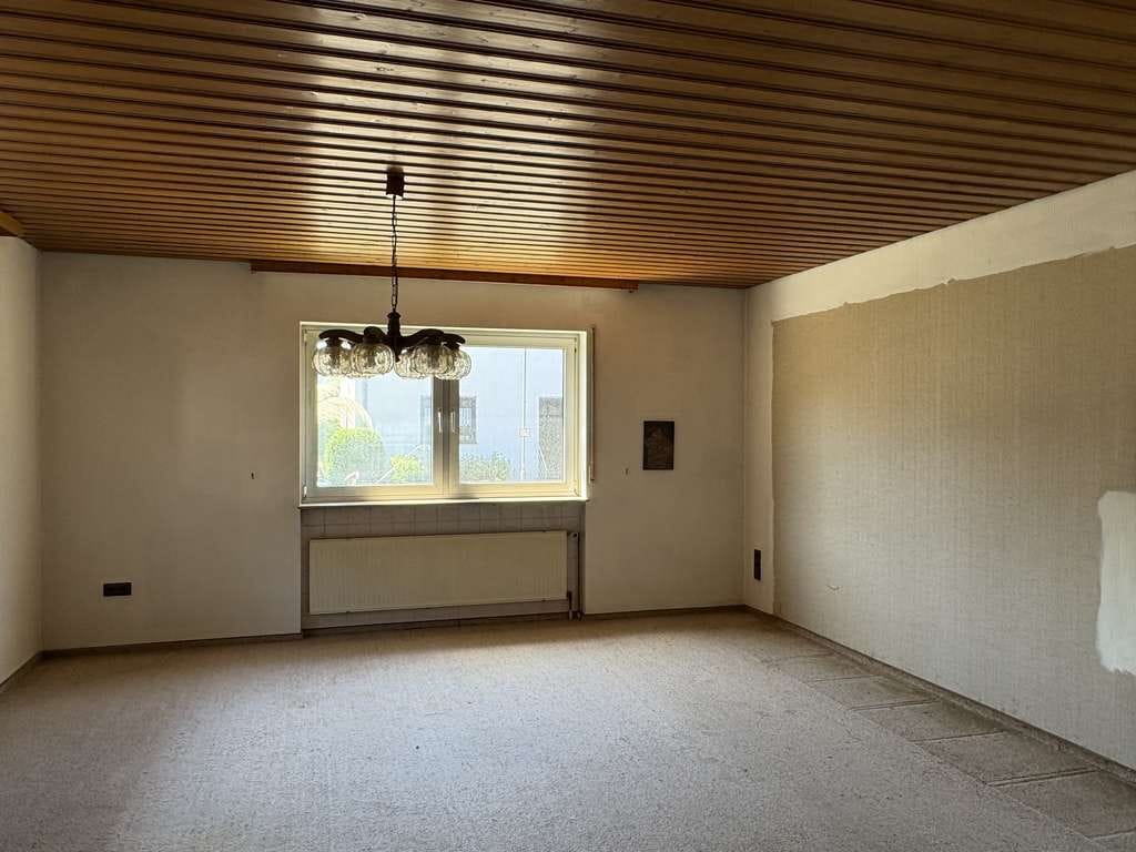 Immobilie in Niederkirchen bei Deidesheim - Zwei Eigentumswohnungen mit Garten, Terrasse, Balkon und Garage - Bild 1