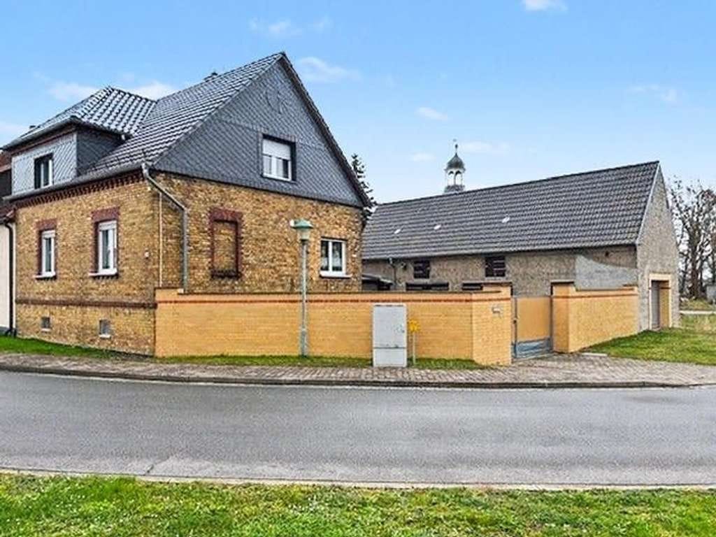 Immobilie in Kemberg - Einziehen und wohlfühlen - Einfamilienhaus mit pflegeleichtem Grundstück in Kemberg-OT - Bild 0