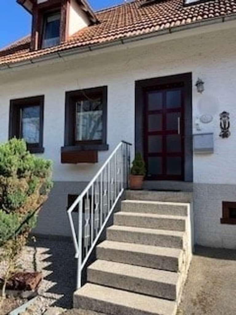 Immobilie in Bühl - Vermietetes Mehrfamilienhaus mit 3 Einheiten  - Bild 4
