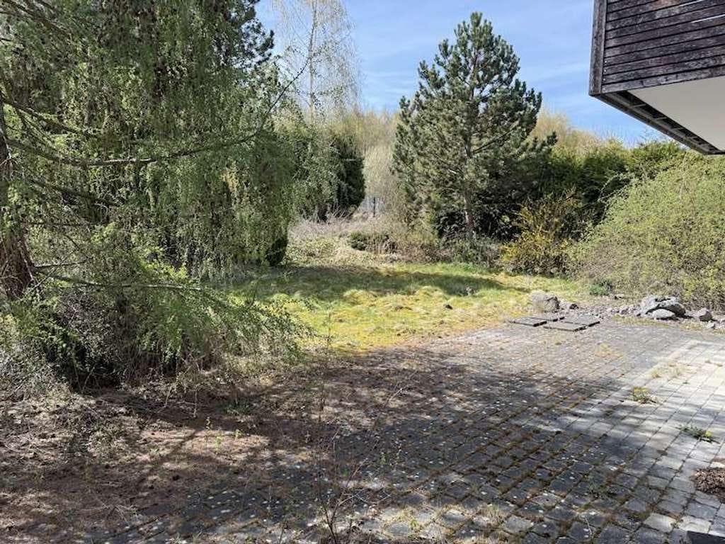 Immobilie in Möhnesee - Großzügig wohnen, wo andere Urlaub machen: Exklusives Raumwunder mit Kamin am Möhnesee! - Bild 3