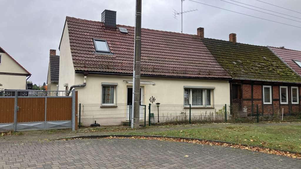Immobilie in Westheide - Sanierungsobjekt mit Potenzial in Born! - Bild 1