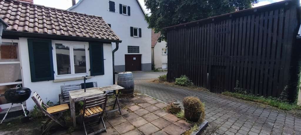 Immobilie in Rottenburg am Neckar - Fachwerkhaus mit vielen Zimmern in Bieringen - Rottenburg am Neckar - Bild 2