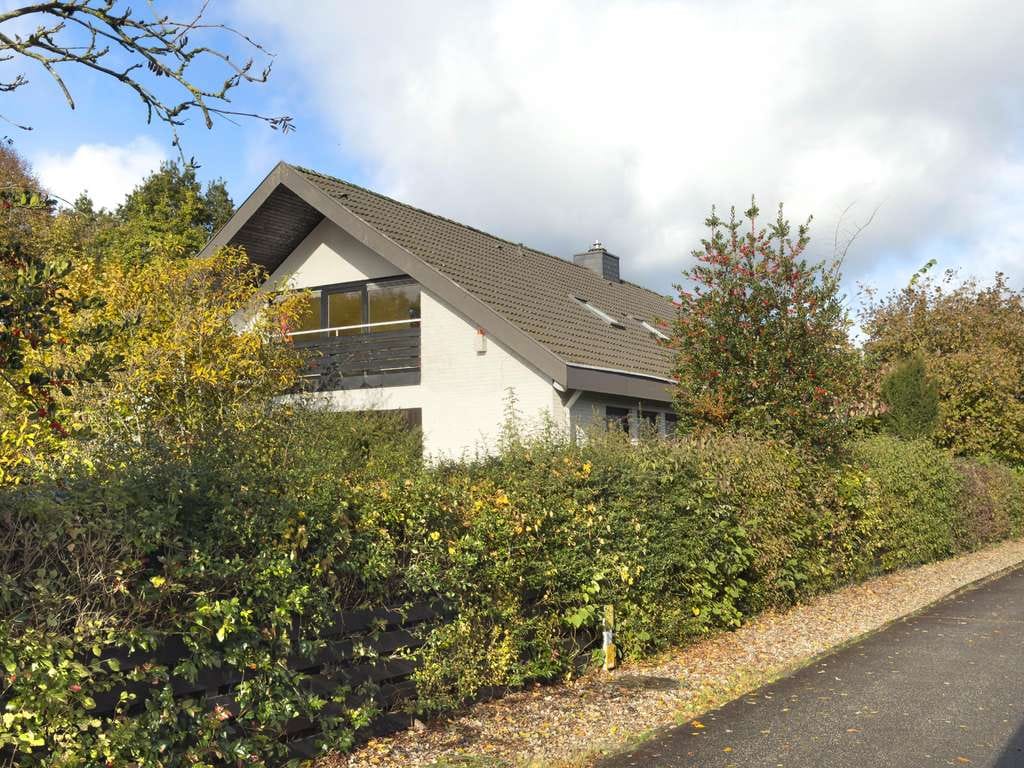 Immobilie in Bad Segeberg - Zeitlose 70er-Jahre-Architektur in Top Lage – Viel Platz für Ihre Ideen! - Bild 0