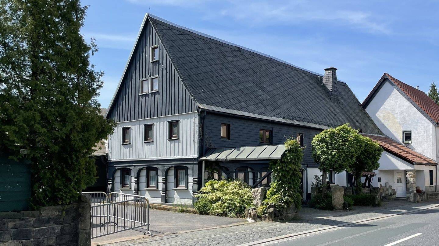 Immobilie in Großröhrsdorf - Gebäudeensemble mit großer Garage/Halle - Bild 0