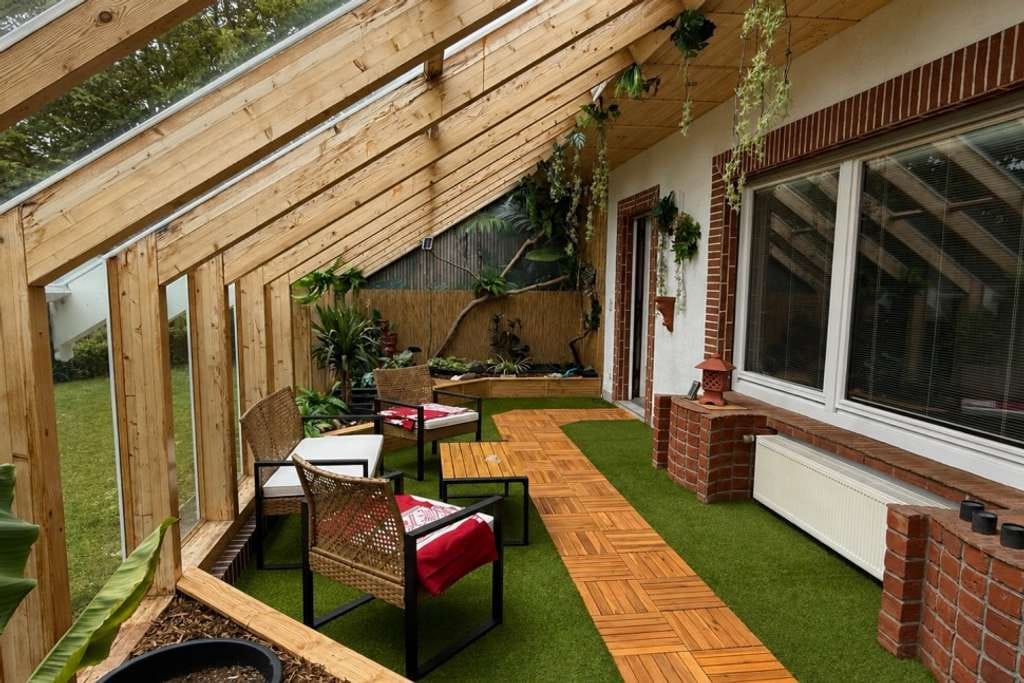 Immobilie in Zeven - Außergewöhnlicher Wintergarten und viel Platz für Ihre Wohnideen - Bild 1