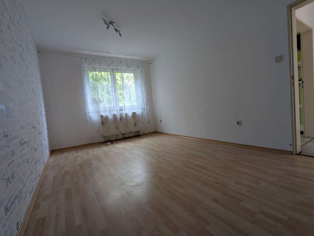 Immobilie in Obernbreit - Renovierungsbedürftiges 5-Zimmer Haus in Obernbreit - Bild 3