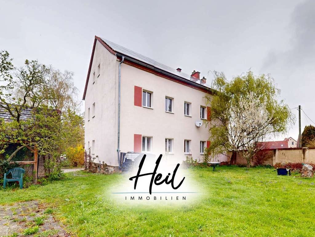 Immobilie in Groitzsch - Freistehendes Mehrfamilienhaus mit 2 Wohneinheiten | Garten | Außenbar und Stellplätzen - Bild 0