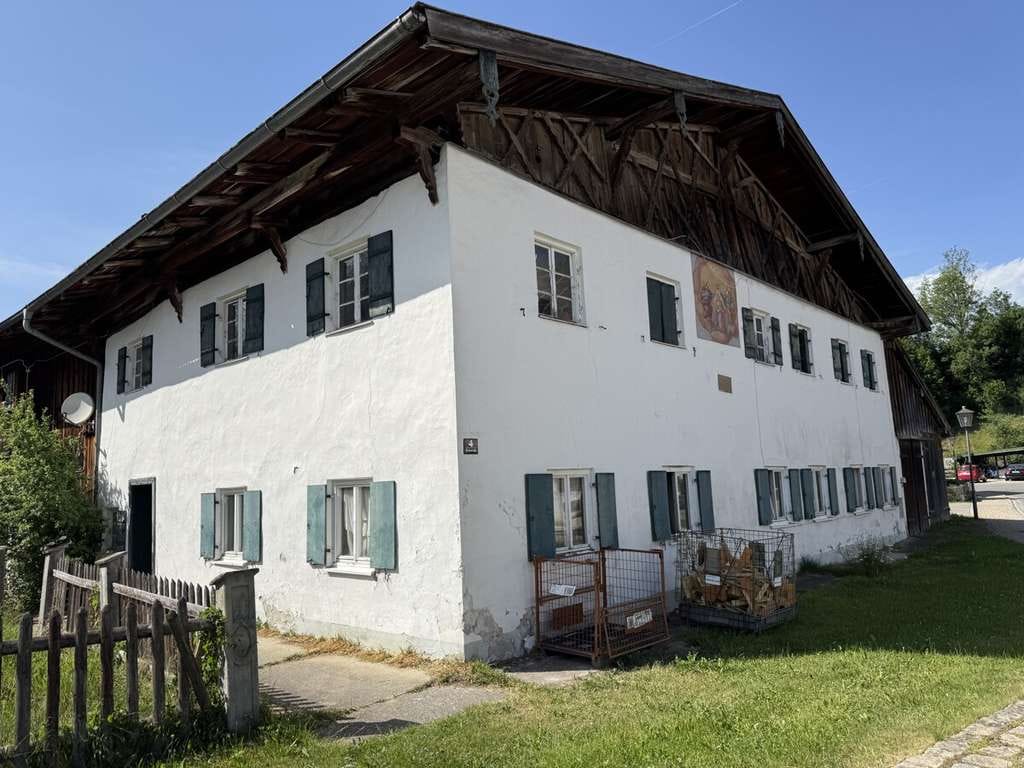 Immobilie in Halblech - großer Bauernhof im Ort - Bild 1
