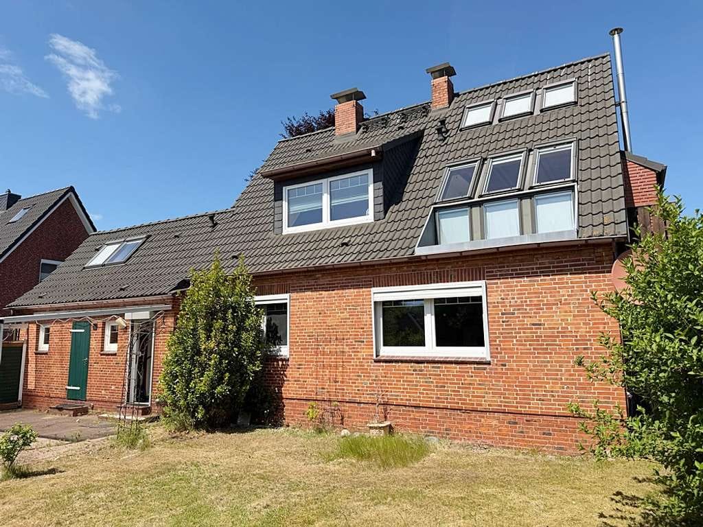 Immobilie in Heiligenstedtenerkamp - Ihr Familienglück beginnt hier! Einfamilienhaus in Heiligenstedtenerkamp zu verkaufen! - Bild 2