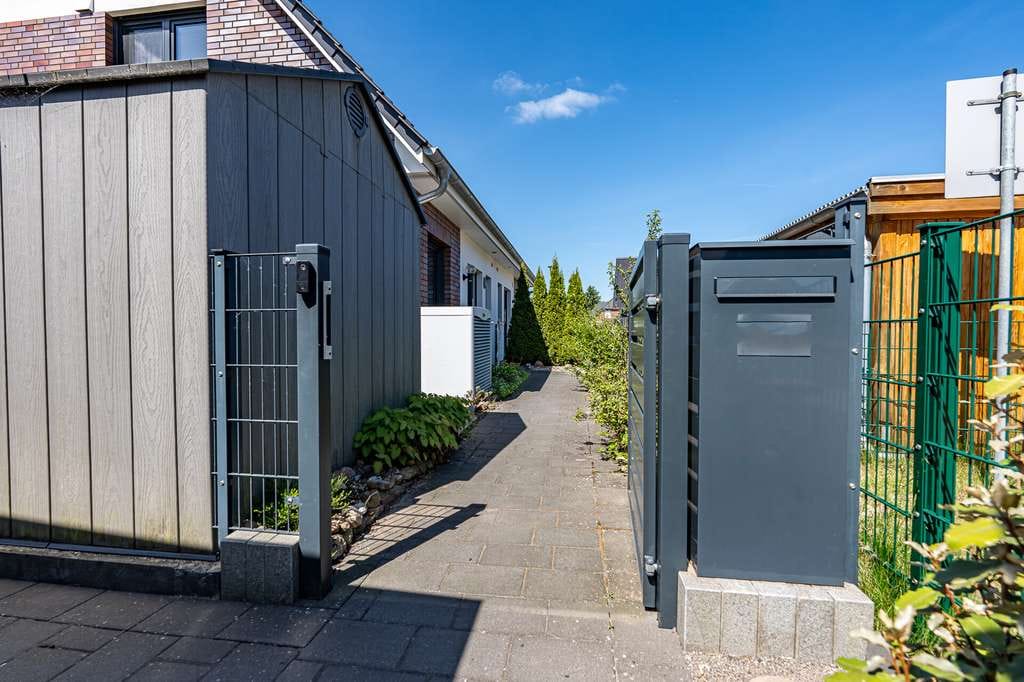 Immobilie in Kuddewörde - Moderne KfW-55-Doppelhaushälfte mit Carport für zwei PKW
in familienfreundlicher Wohnlage - Bild 3
