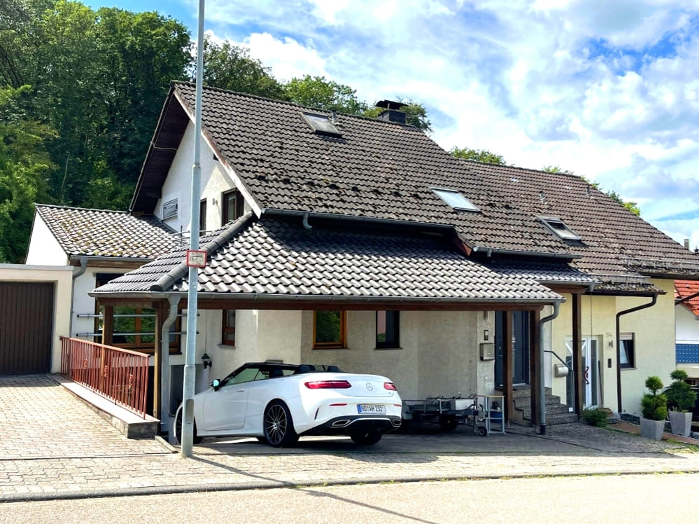Immobilie in Mühlhausen - GLOBAL INVEST | Große Doppelhaushälfte mit Einliegerwohnung und tollem Garten in Mühlhausen - Bild 0