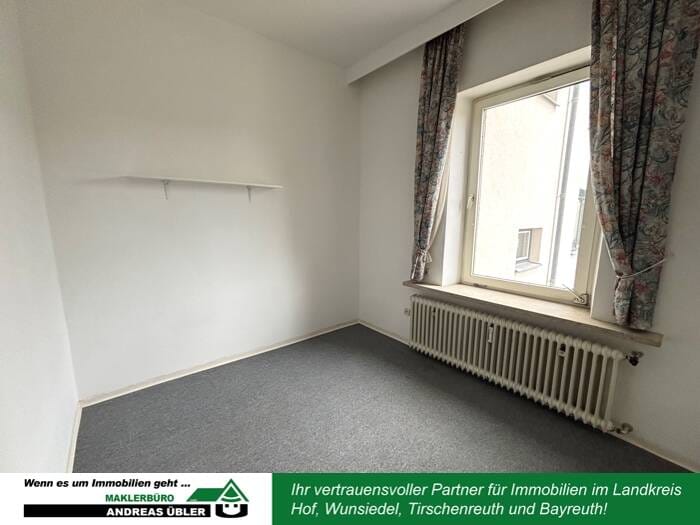 Immobilie in Marktredwitz - Ehemaliges Hotel als charmantes Mehrfamilienhaus -  Rendite ca. 7,9 % - Bild 2