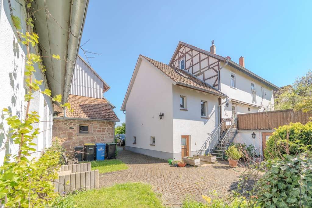 Immobilie in Neustadt - EFH mit Scheune, Werkstatt, Gästehaus, Garten und Garage - Bild 2